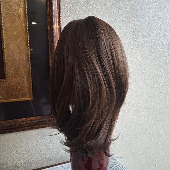 Elegant Brown Women's Wig - Picture 3 of 7